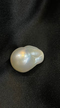 Sea Pearl - 11.68 Carat.