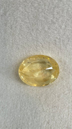 Yellow Sapphire - 4.46 Carat