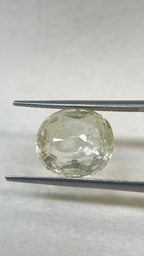Yellow Sapphire - 7.06 Carat.