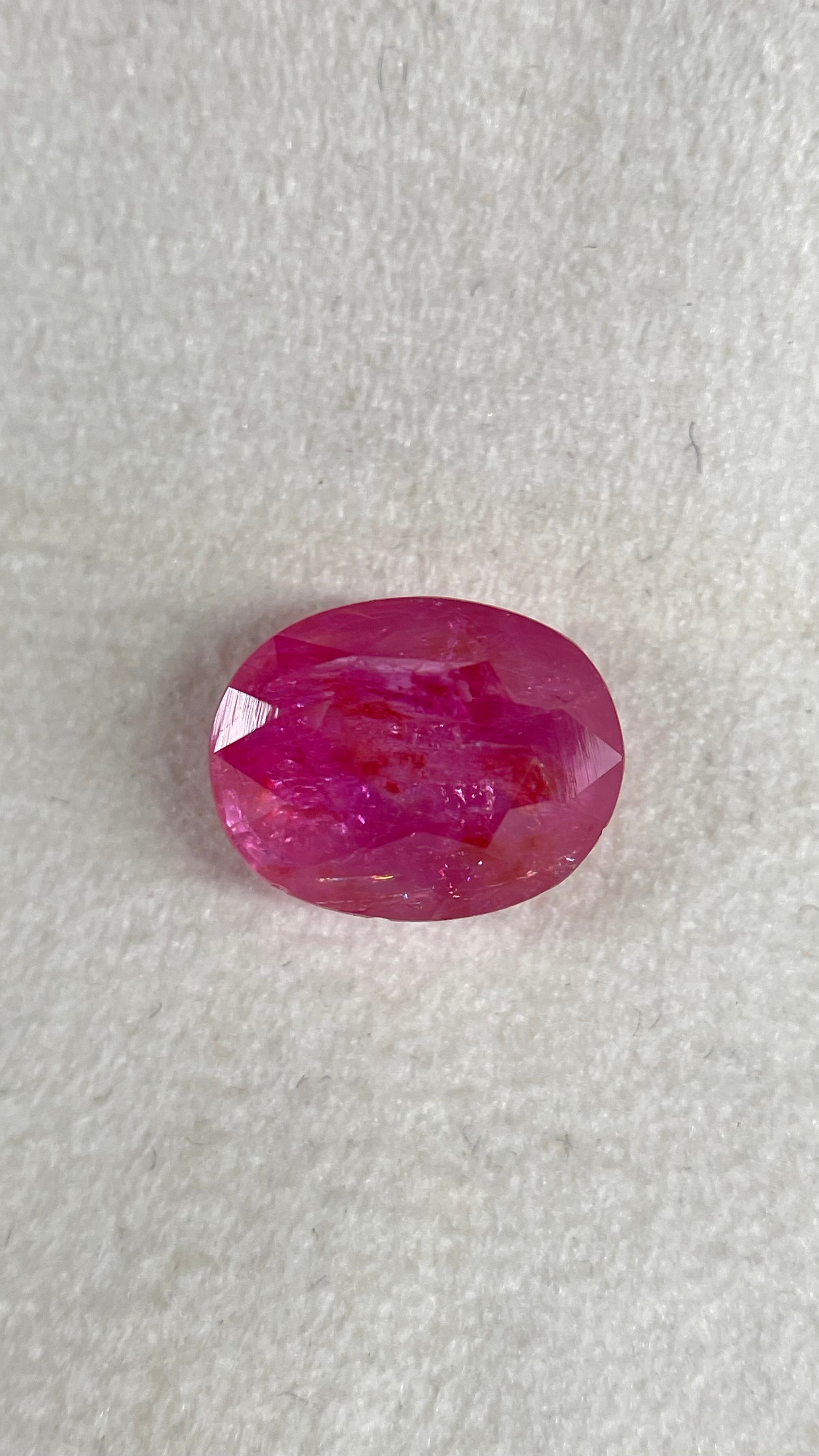 Natural Ruby - 4.62 Carat.