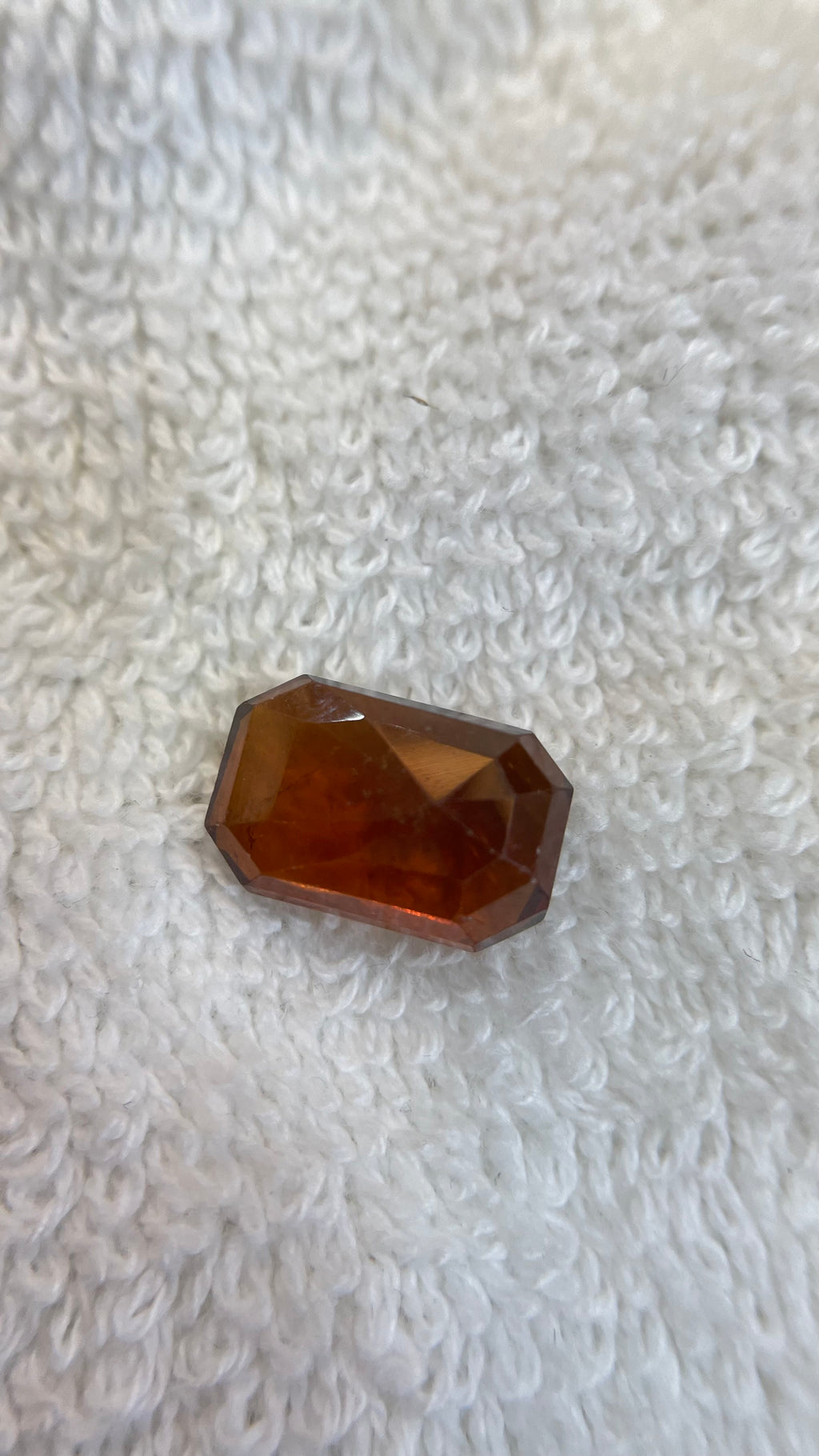 Hessonite Gomed - 10.58 Carat.