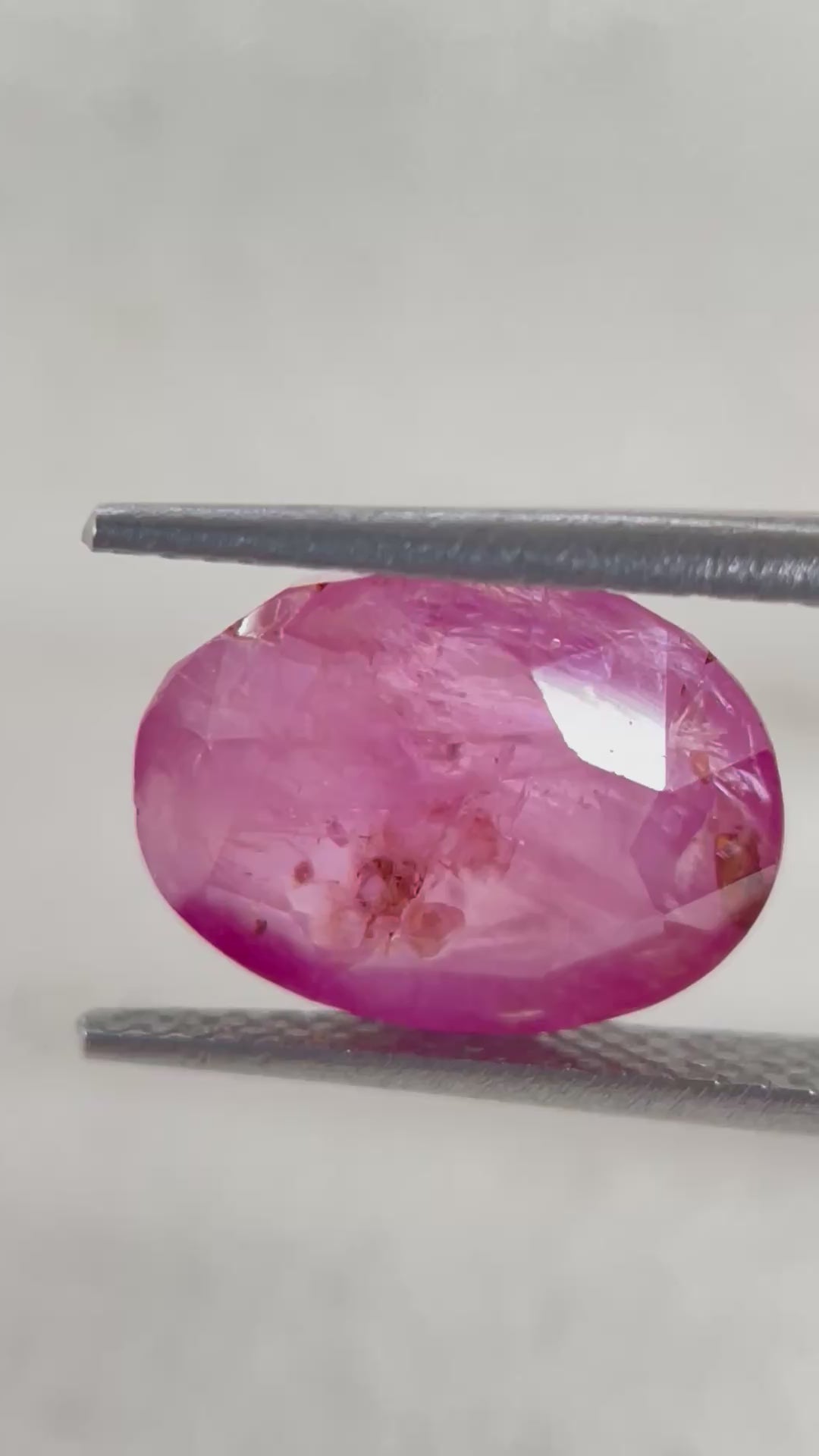Natural Ruby - 5.22 Carat
