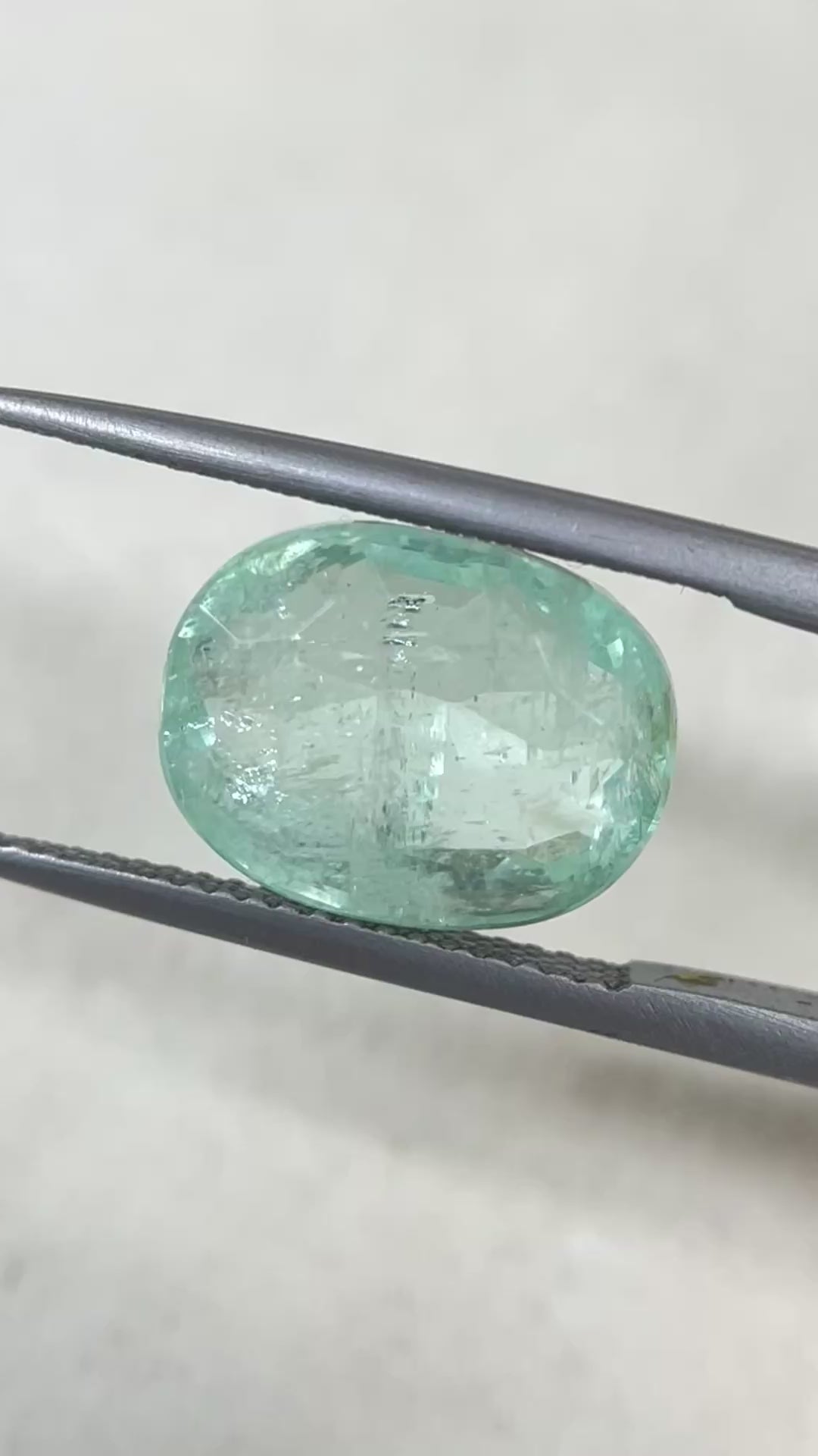 Natural Emerald - 8.06 Carat.